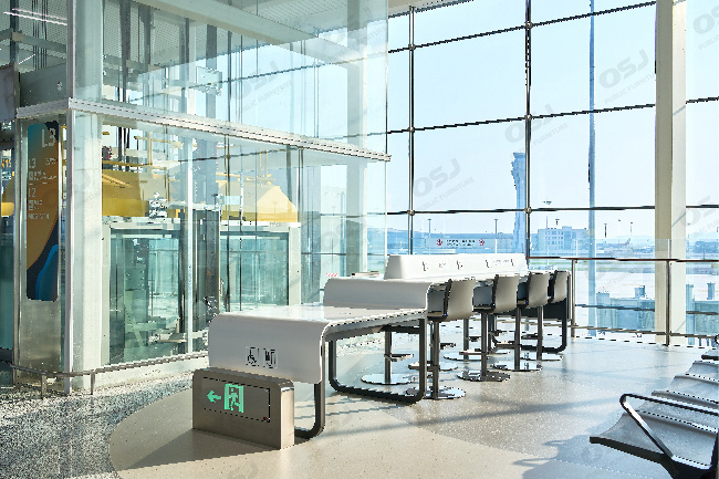 charging bar table and chair  